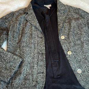 Classic Chico’s Vintage Grey & Black Brocade 3 Button Jacket (size 2 = 12)